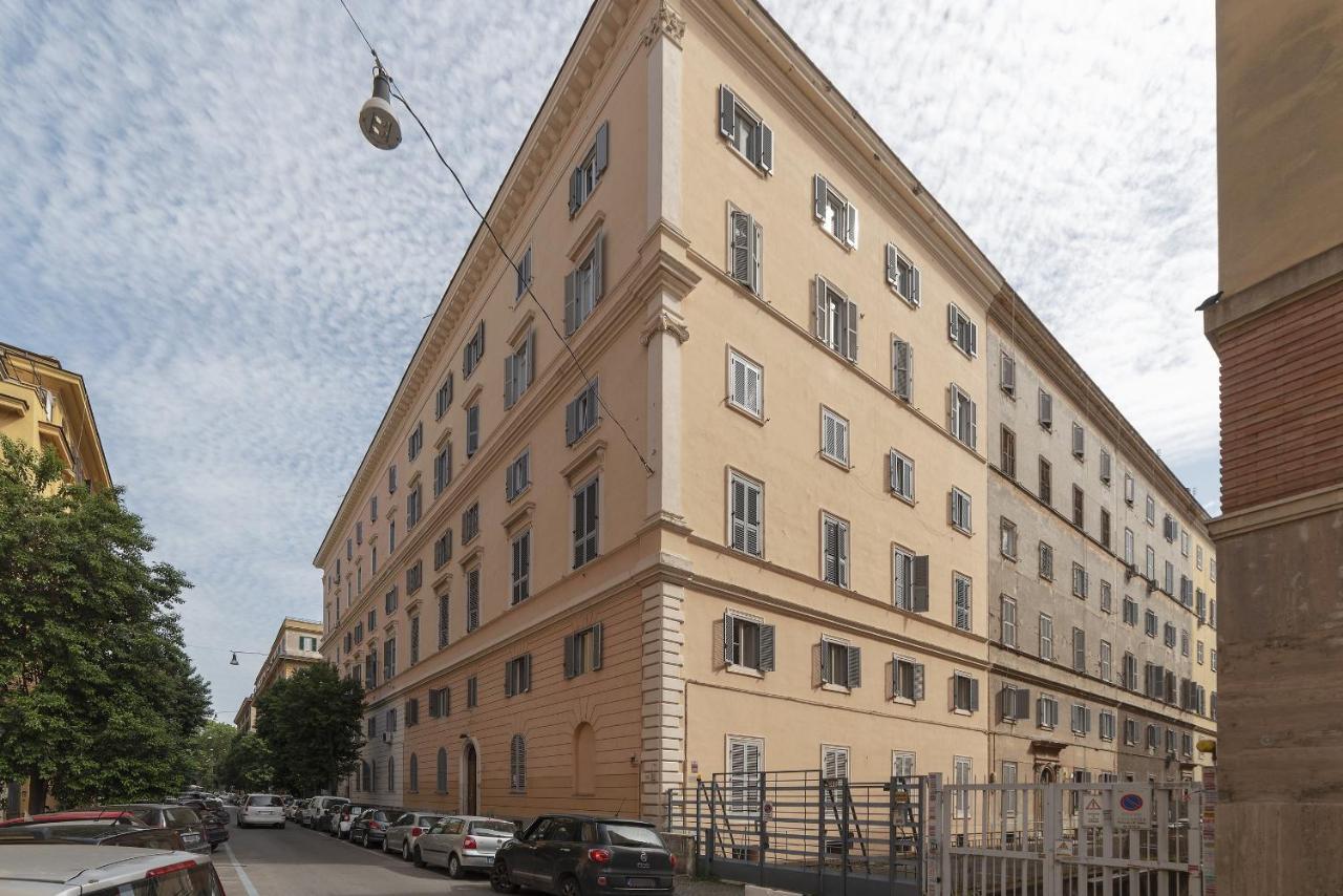Rione Prati Elegant Apartment With Balcony Róma Kültér fotó