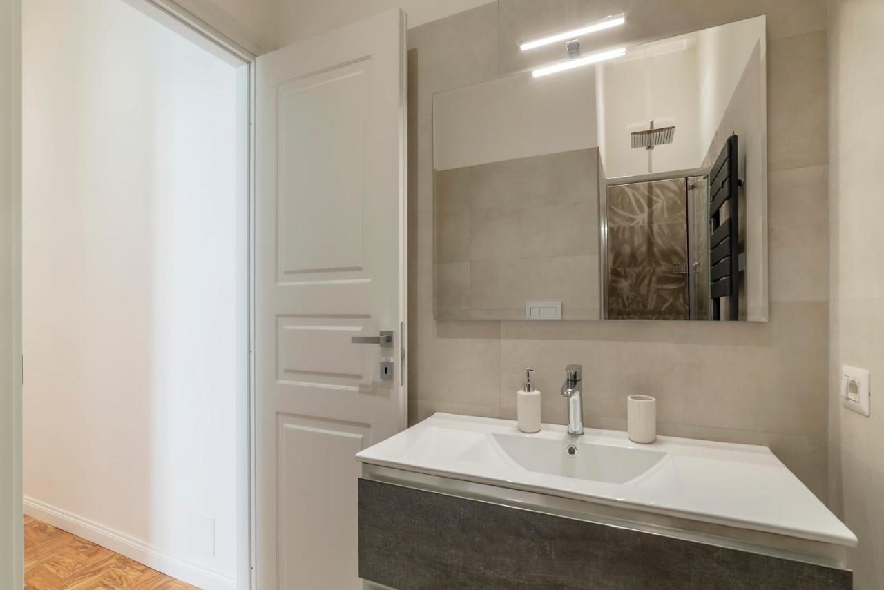 Rione Prati Elegant Apartment With Balcony Róma Kültér fotó